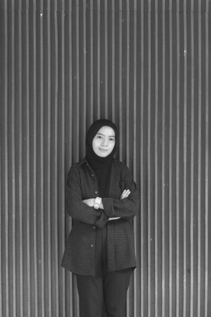 DILA EDIT BW