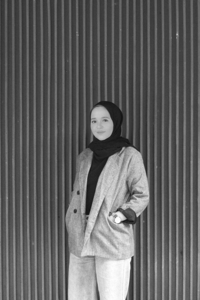 TYA EDIT BW