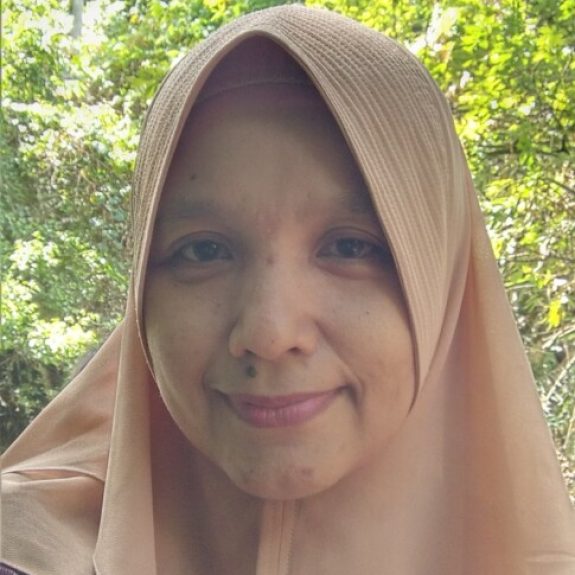 Indah Novita Dewi