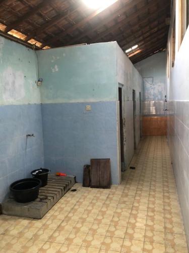 Kamar mandi dan tempat cuci baju